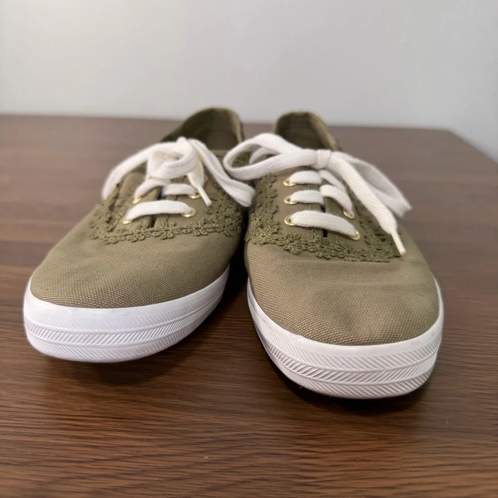 Keds Champion Crochet‎ Olive Green Canvas Sneakers WF66259 Womens 8.5